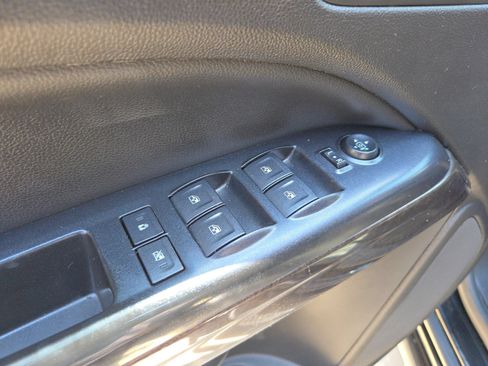 Used 2017 GMC Canyon SLT w/ Driver Alert Package AWD/4WD image 12