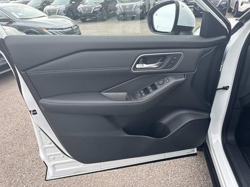 New 2026 Nissan Rogue Platinum w/ Platinum Premium Package AWD/4WD image 22