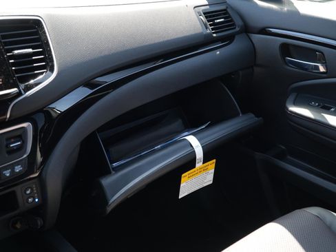 New 2026 Honda Ridgeline Black Edition image 28