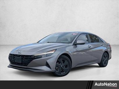 Used 2021 Hyundai Elantra SEL w/ Cargo Package