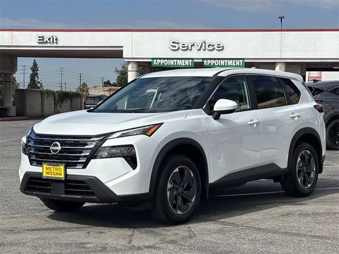 New 2026 Nissan Rogue SV image 5