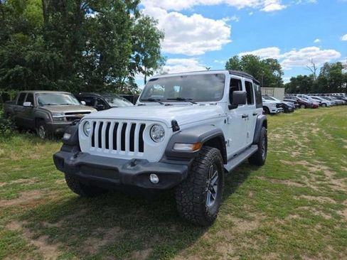 Used 2022 Jeep Wrangler Unlimited Sport AWD/4WD image 14