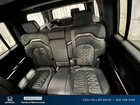 Used 2023 Rivian R1S Adventure AWD/4WD image 28