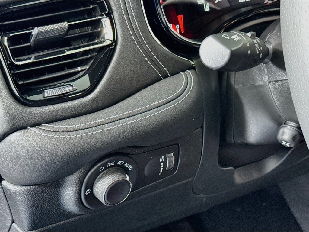 Used 2026 Dodge Durango SRT Hellcat w/ Premium Group AWD/4WD image 10