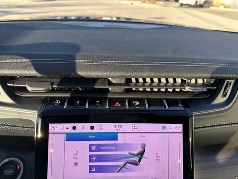 New 2025 Jeep Grand Cherokee L Limited image 39