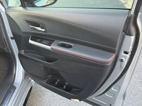 Certified 2025 Toyota Sienna XSE FWD image 15