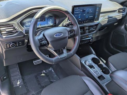 Certified 2023 Ford Escape ST-Line Elite AWD/4WD image 10