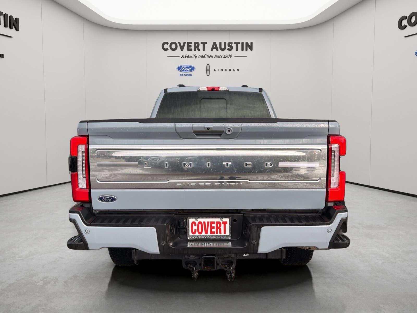 Used 2024 Ford F250 Limited w/ FX4 Off-Road Package AWD/4WD image 4