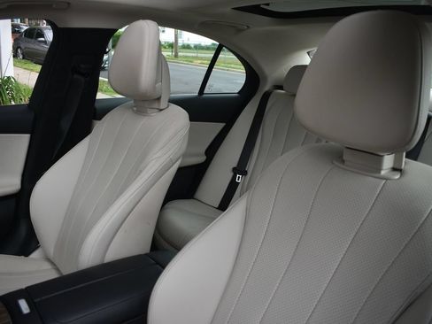 Used 2025 Mercedes-Benz E 350 4MATIC Sedan w/ Winter Package image 9