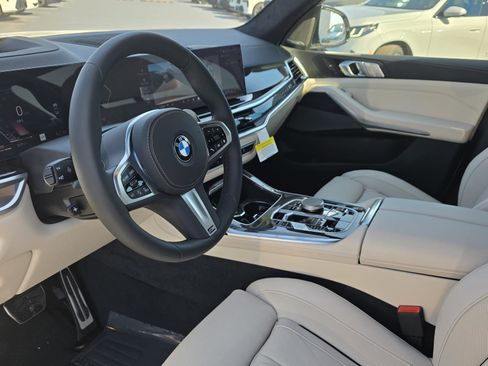 New 2026 BMW X7 xDrive40i w/ M Sport Package image 19