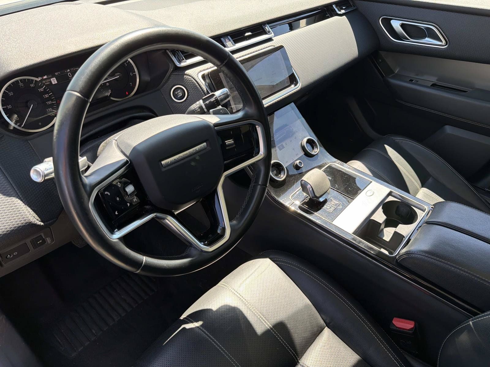 Used 2021 Land Rover Range Rover Velar S AWD/4WD image 7
