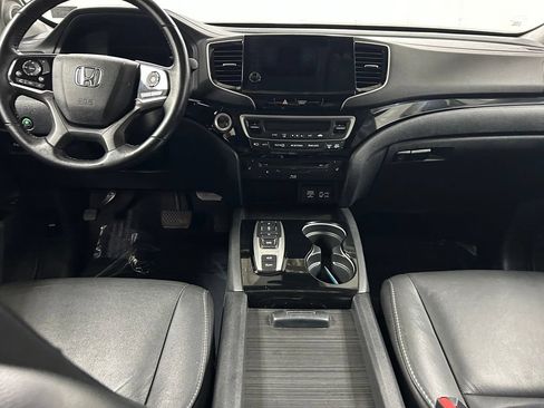 Used 2021 Honda Pilot Touring image 17
