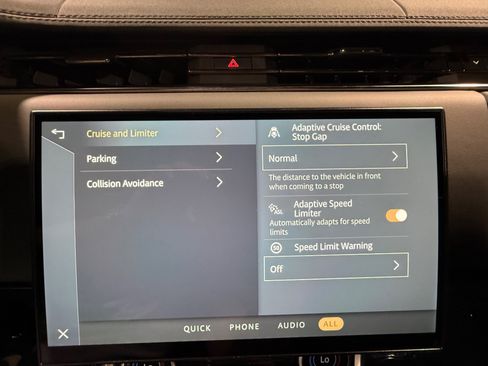 Used 2023 Land Rover Range Rover SE AWD/4WD image 34