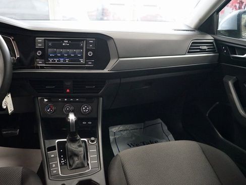 Used 2021 Volkswagen Jetta S w/ Driver Assistance Package image 10