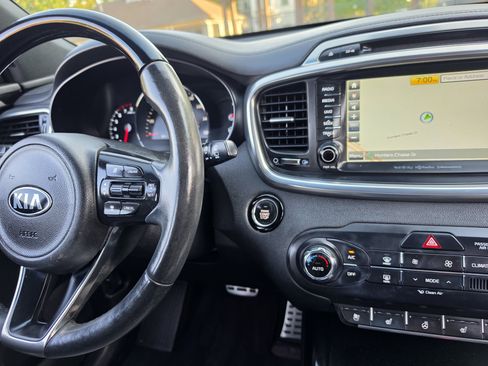 Used 2018 Kia Sorento SX FWD image 33