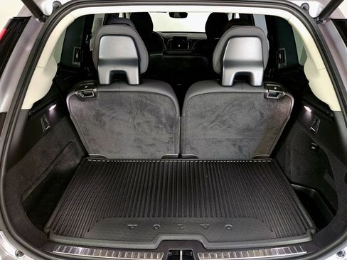New 2026 Volvo XC90 B5 Plus w/ Protection Package AWD/4WD image 18