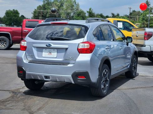 Used 2014 Subaru Crosstrek 2.0i Premium w/ Moonroof Package AWD/4WD image 9