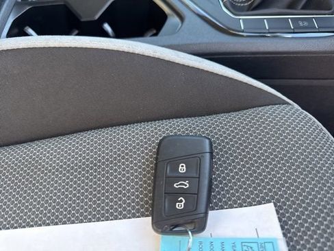 Used 2024 Volkswagen Taos S image 4