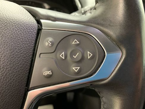 Used 2018 Chevrolet Traverse LT FWD image 23