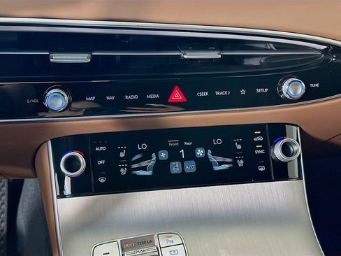 New 2026 Genesis GV70 2.5T Advanced image 14