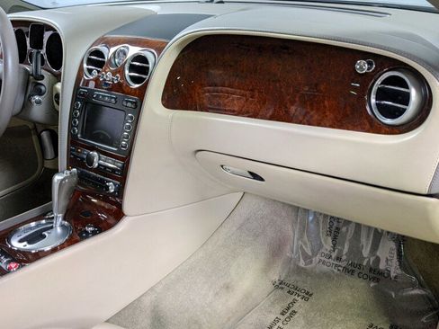 Used 2005 Bentley Continental GT image 21