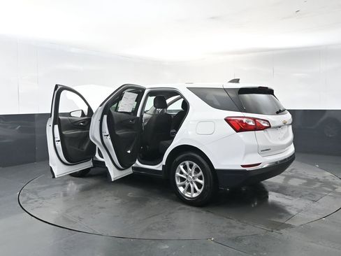 Used 2019 Chevrolet Equinox LT FWD image 28