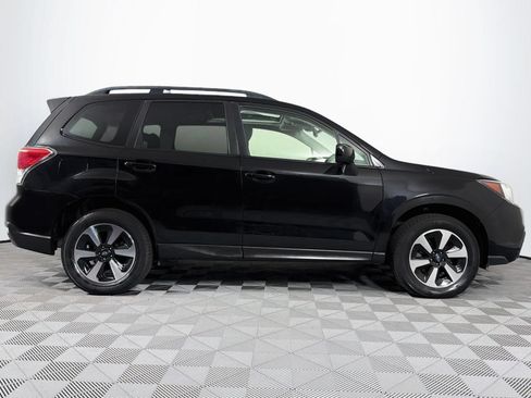 Used 2017 Subaru Forester 2.5i Premium AWD/4WD image 27
