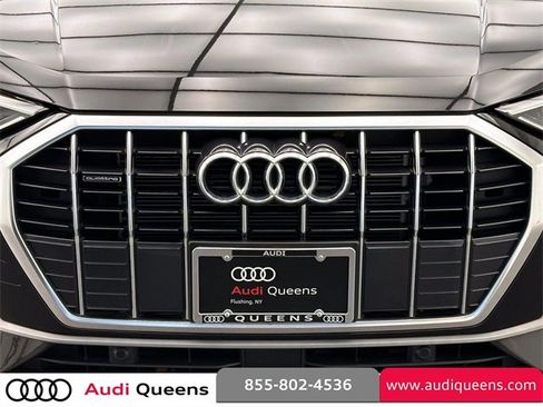 Certified 2023 Audi Q3 2.0T Premium w/ Convenience Package image 7