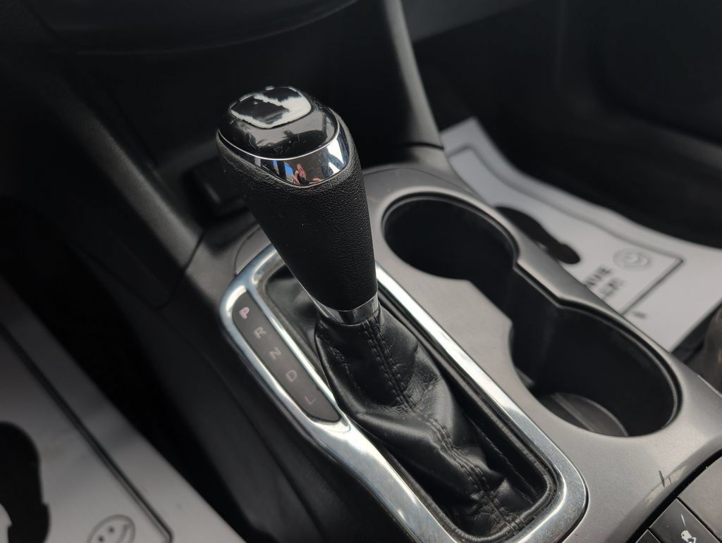 Used 2018 Chevrolet Cruze LT FWD image 15