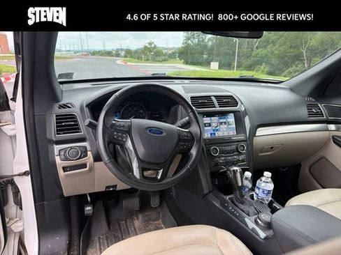 Used 2018 Ford Explorer XLT w/ Equipment Group 202A AWD/4WD image 13