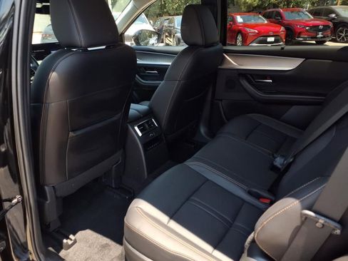 Certified 2025 MAZDA CX-70 Plug-In Hybrid w/ Premium Pkg image 21