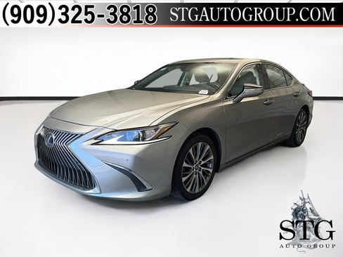 Used 2020 Lexus ES 300h w/ Premium Package FWD image 1