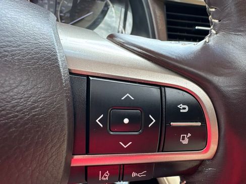 Used 2018 Lexus RX 350L FWD image 16