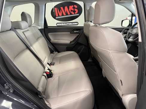 Used 2016 Subaru Forester 2.5i Limited w/ Popular Package #2 AWD/4WD image 12