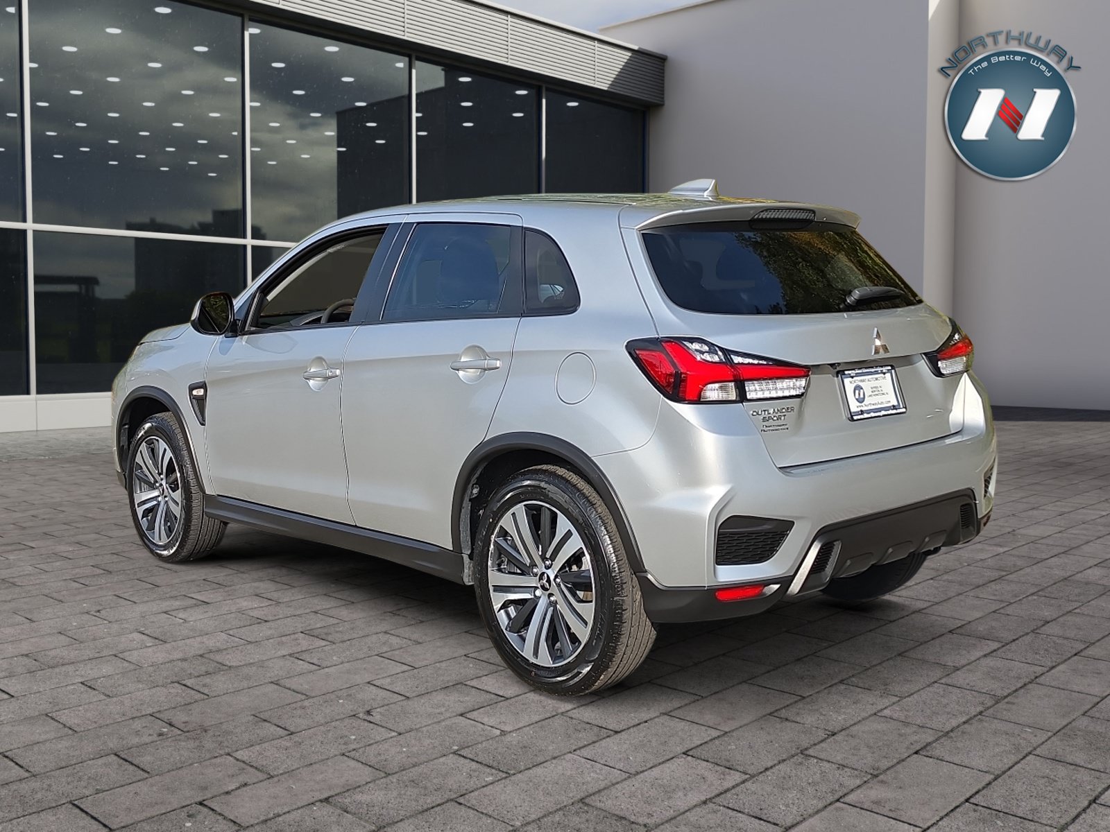 Used 2023 Mitsubishi Outlander Sport ES AWD/4WD image 3