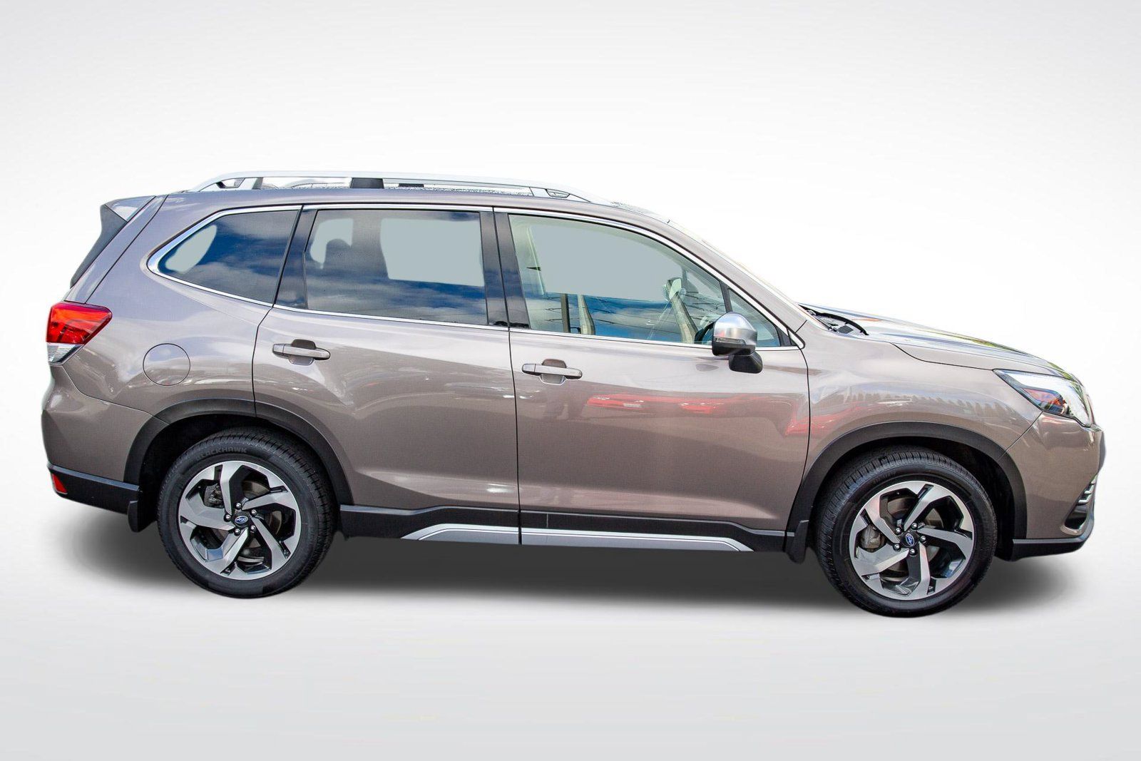 Used 2022 Subaru Forester Touring w/ Popular Package #3 AWD/4WD image 16