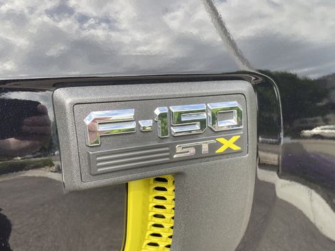 Used 2024 Ford F150 STX AWD/4WD image 26