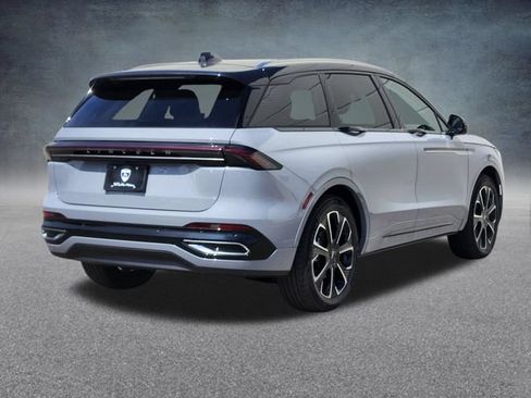 New 2026 Lincoln Nautilus Reserve AWD/4WD image 7