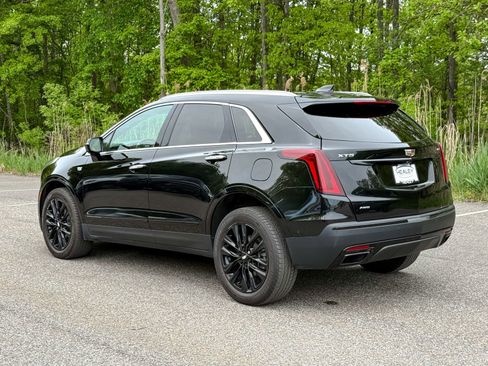 Used 2022 Cadillac XT5 Premium Luxury w/ LPO, ONYX Package AWD/4WD image 4