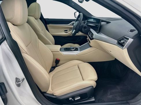 Used 2023 BMW i4 eDrive35 w/ Premium Package RWD image 19