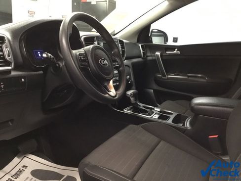 Used 2018 Kia Sportage LX image 23