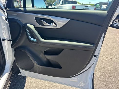 Used 2024 Chevrolet Blazer LT w/ LPO, Floor Liner Package FWD image 15