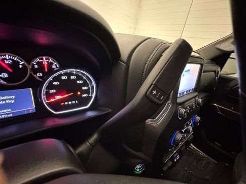 Used 2020 Chevrolet Silverado 1500 LT w/ Texas Edition image 12