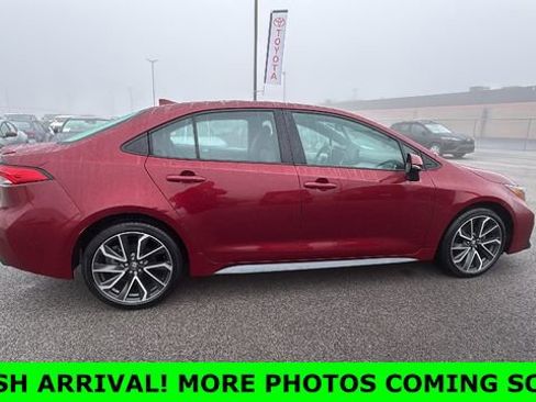 Used 2022 Toyota Corolla SE w/ Carpet Mat Package (TMS) image 6