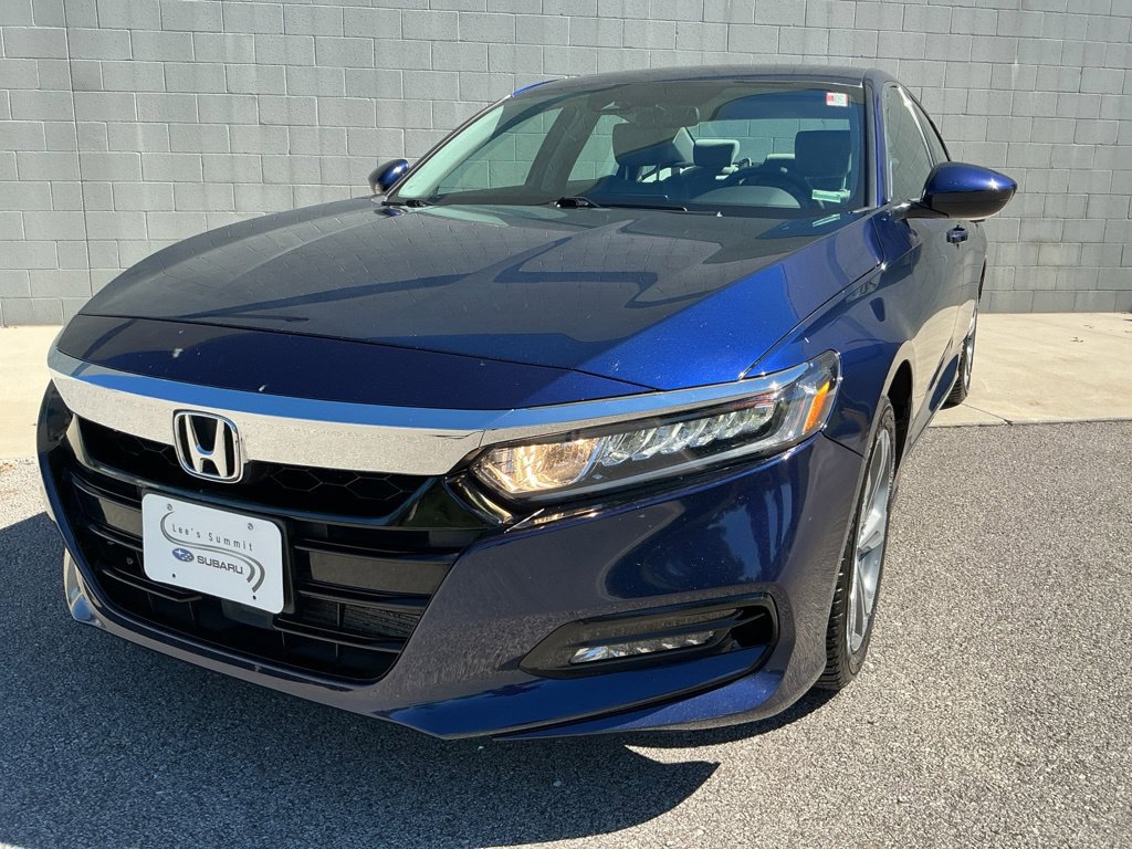 Used 2020 Honda Accord EX image 2