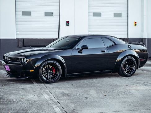 Used 2008 Dodge Challenger SRT8 image 37