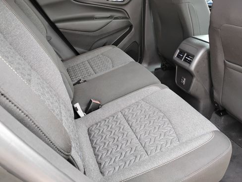 Used 2023 Chevrolet Equinox LT FWD image 19