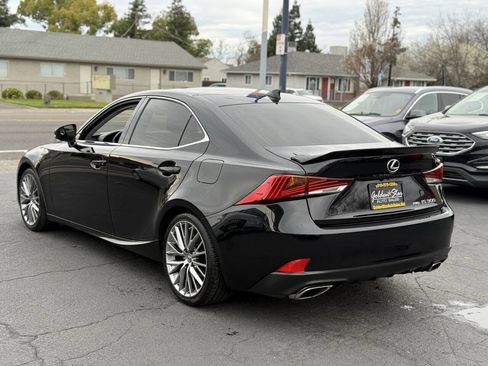 Used 2017 Lexus IS 300 Base AWD 4dr Sedan image 4