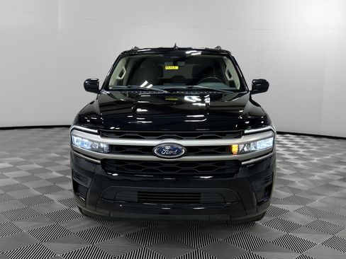 Used 2024 Ford Expedition Max XLT AWD/4WD image 2