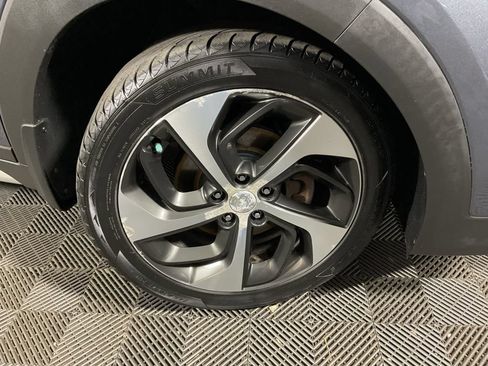 Used 2018 Hyundai Tucson Value AWD/4WD image 40